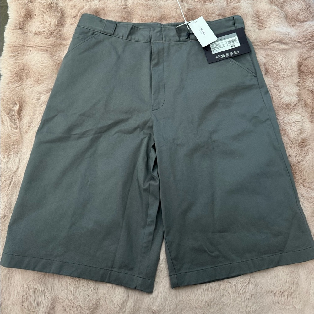 Prada Men's Triangle Logo Cotton Stretch Five Pockets Shorts- Gray Color